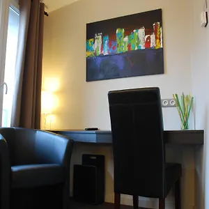 ** Hotel Ruthenium Frankreich