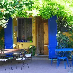 Maison d'hôtes La Sarrasine 